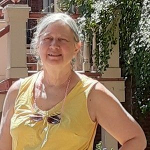 Meet your Posher, Rebecca